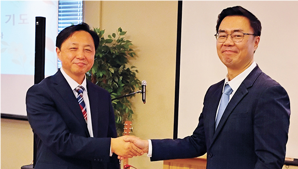 임마누엘교회 담임목사 이·취임식 및 장로·권사 은퇴식 거행